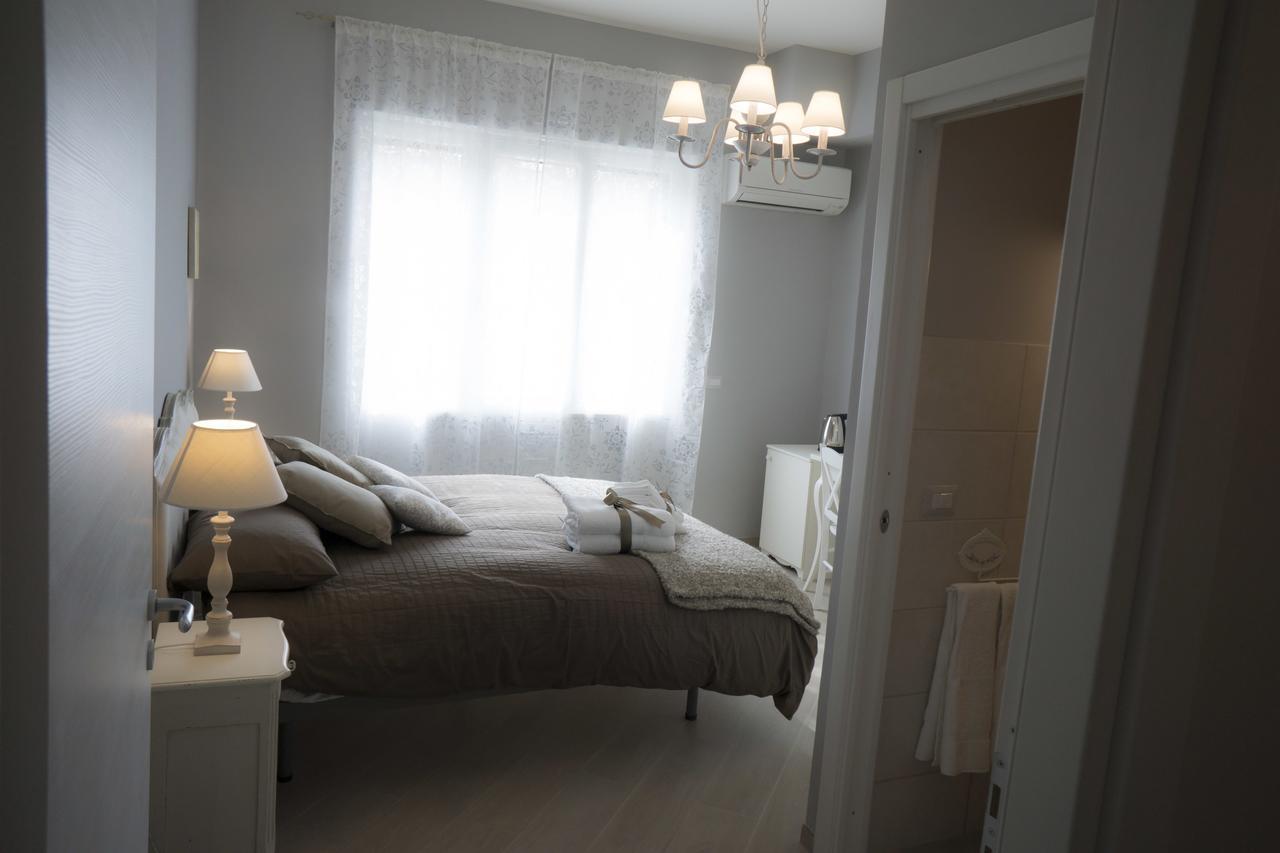 B&B Donna Ada Salerno Exterior photo