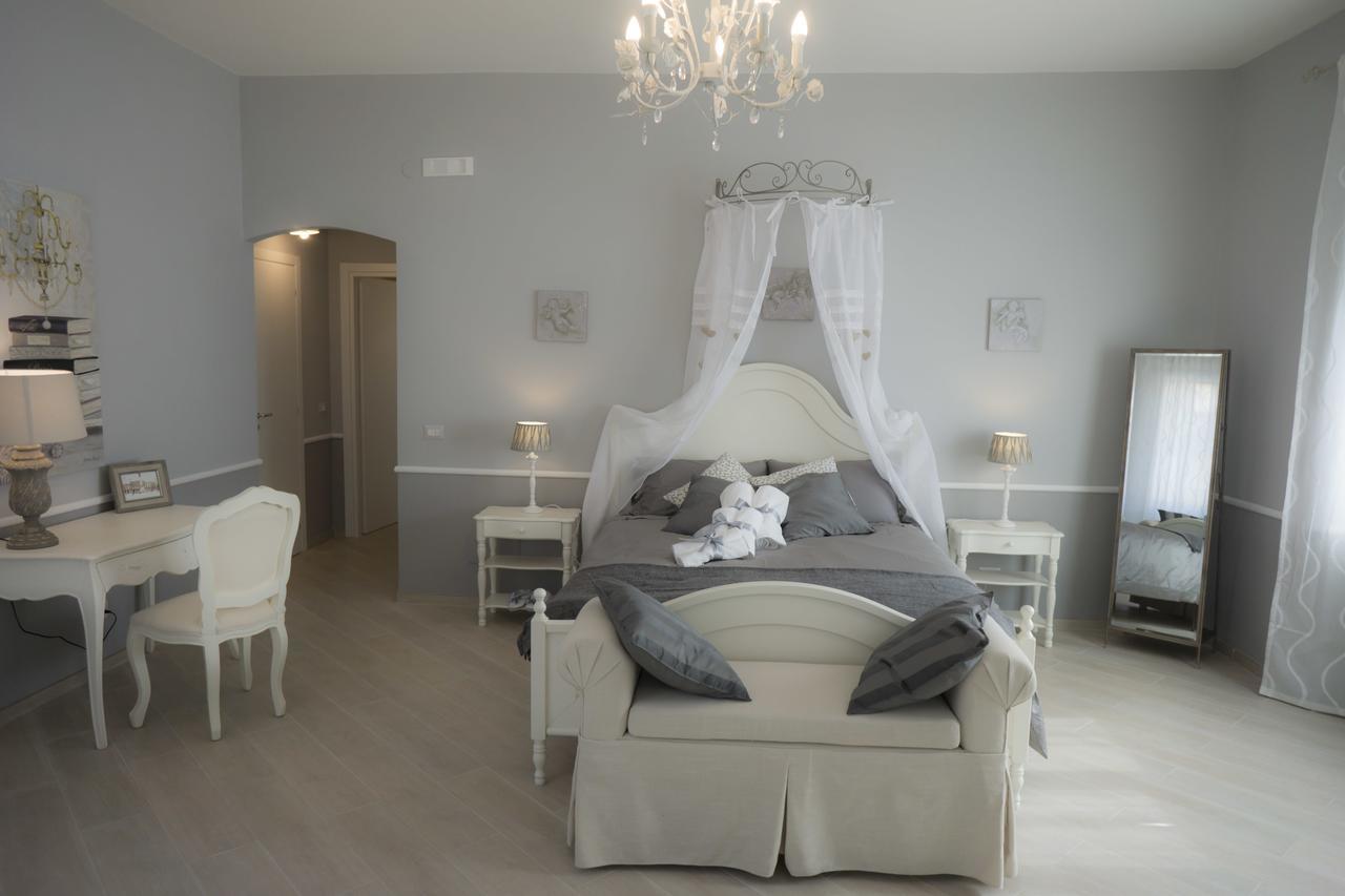 B&B Donna Ada Salerno Exterior photo