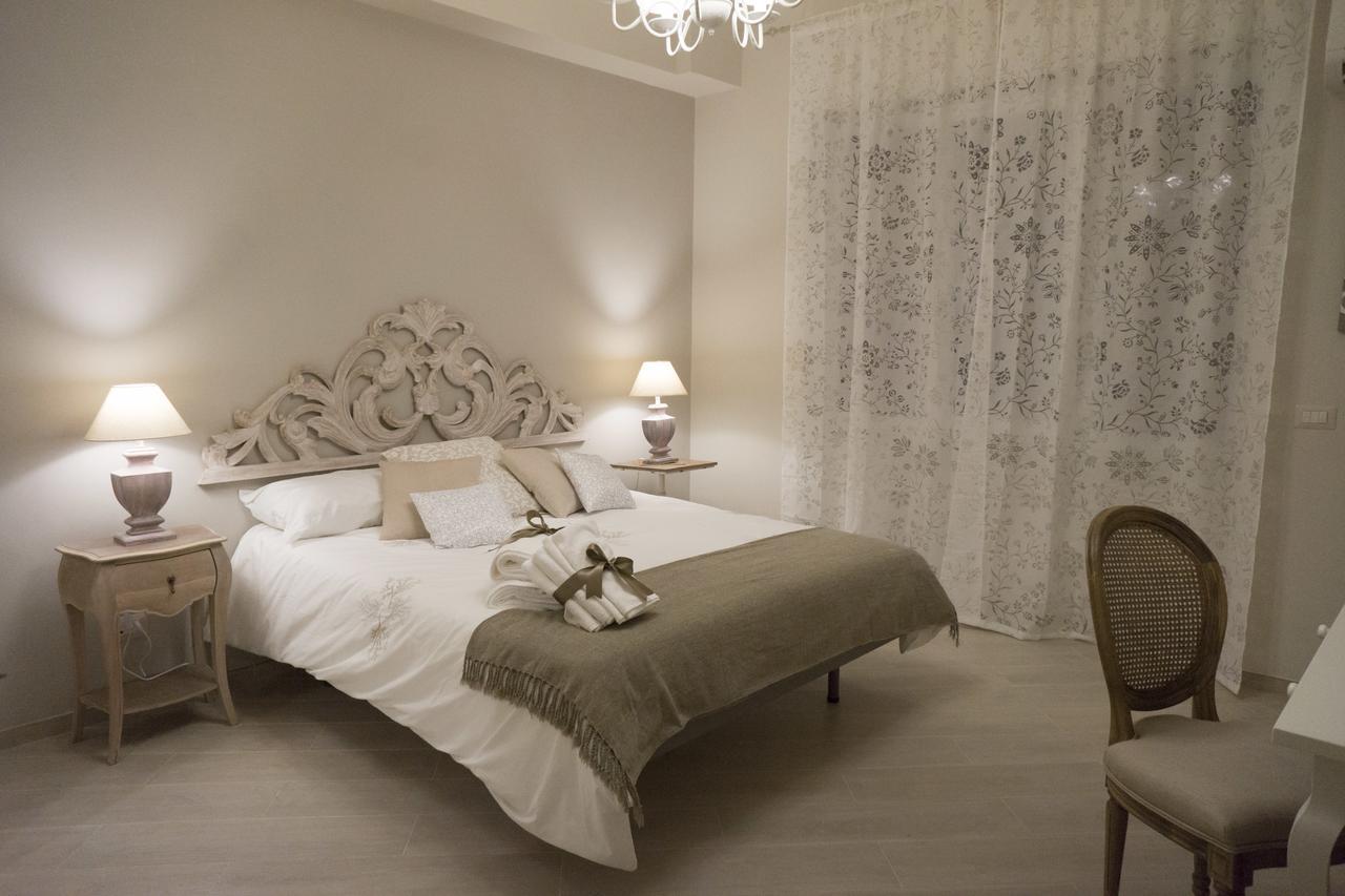 B&B Donna Ada Salerno Exterior photo