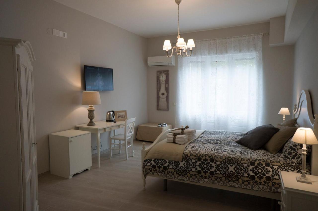 B&B Donna Ada Salerno Exterior photo
